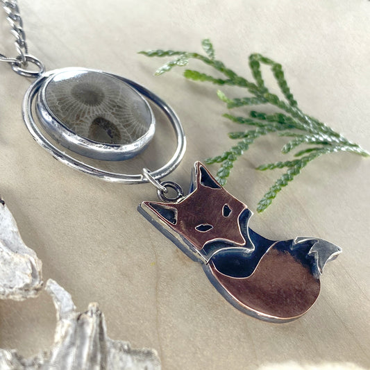 Petoskey Stone with Fox Pendant Necklace - Stone Treasures by the Lake