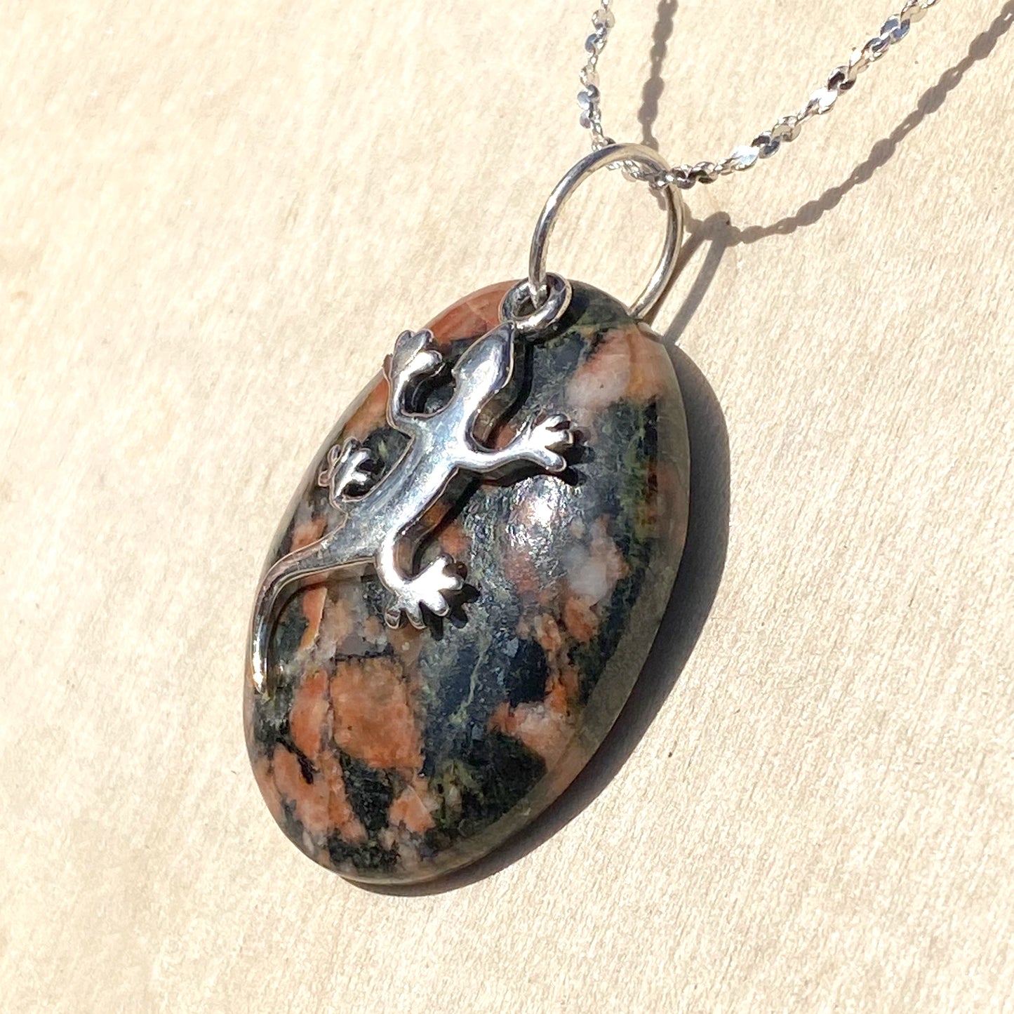 Granite with Lizard Charm Pendant Necklace - Stone Treasures by the Lake