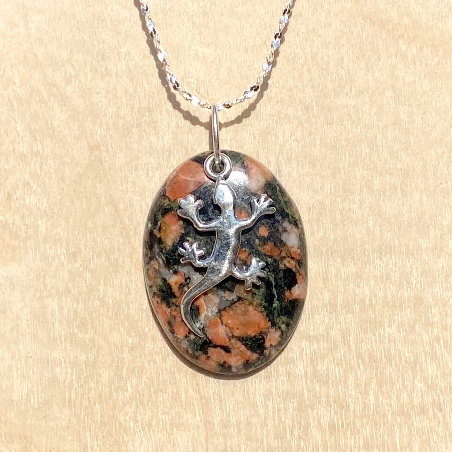 Granite with Lizard Charm Pendant Necklace - Stone Treasures by the Lake
