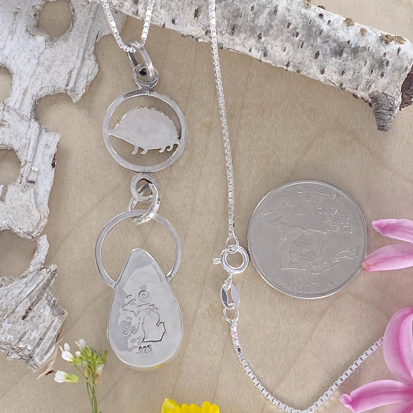 Laguna Lace Agate Pendant Necklace - Stone Treasures by the Lake