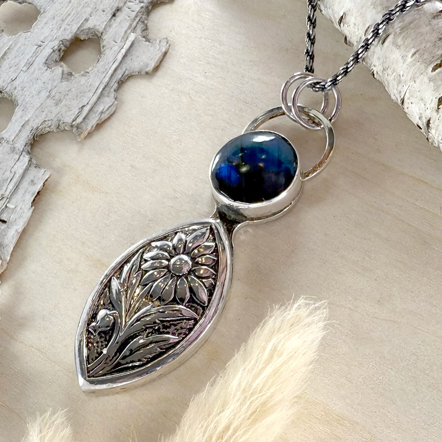 Labradorite with Daisy Pendant Necklace - Stone Treasures by the Lake