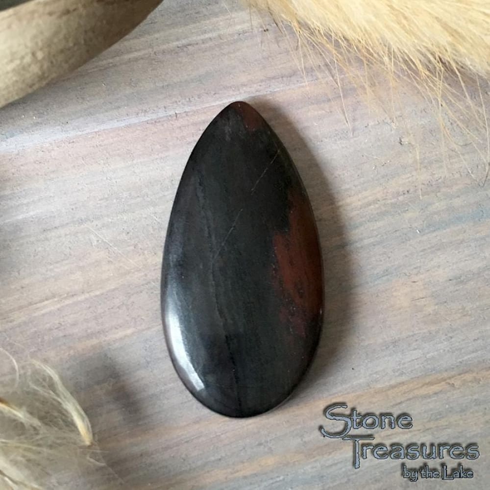 Quartz Stone Cabochon - Stone Treasures by the Lake