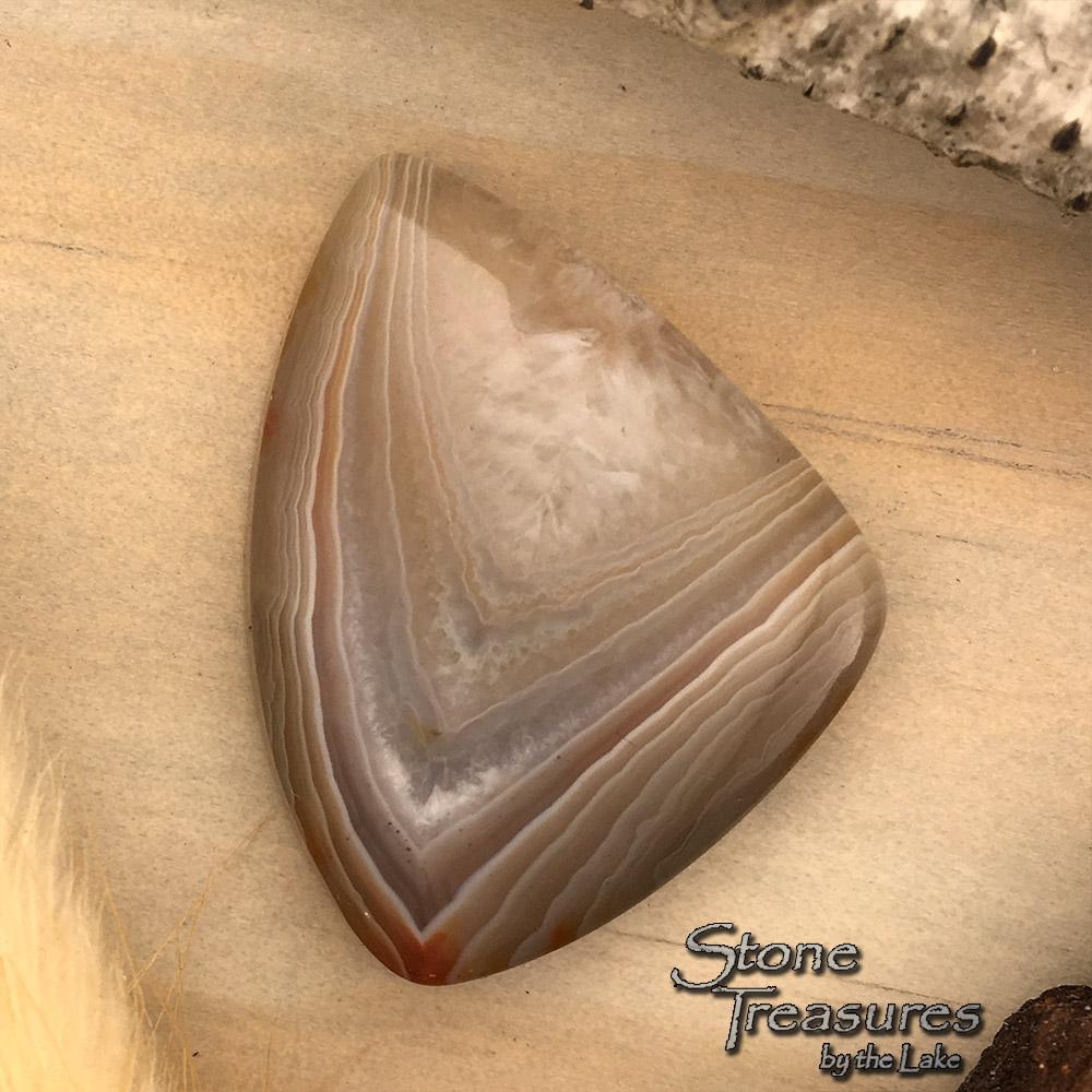 Agate - Stone Treasures by the Lake