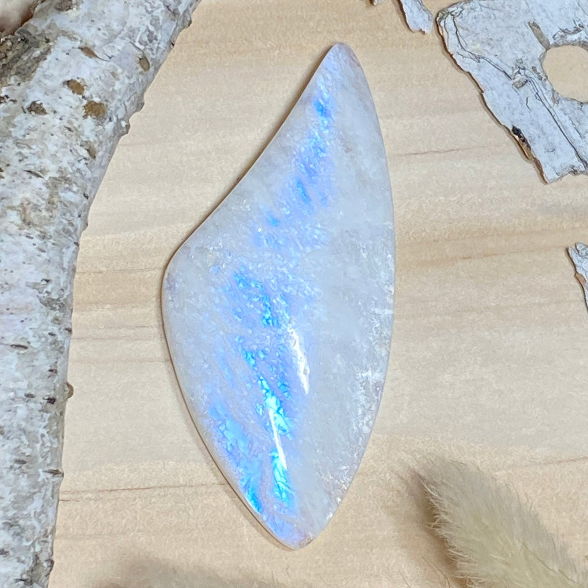 Moonstone - Stone Treasures by the Lake