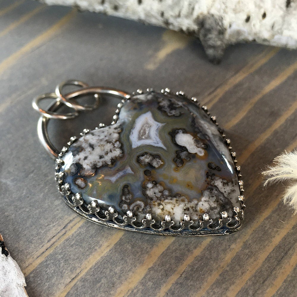 Big Diggins Agate - Stone Treasures by the Lake