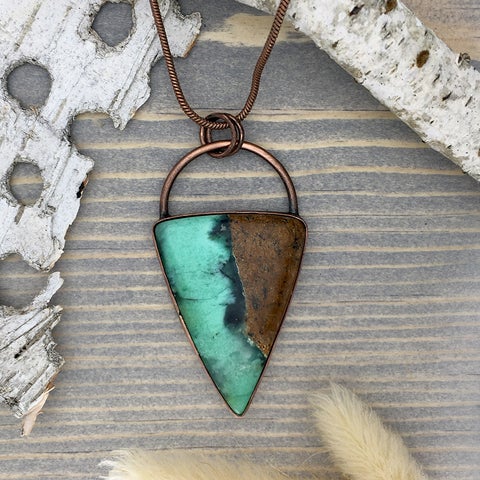 Chrysoprase - Stone Treasures by the Lake