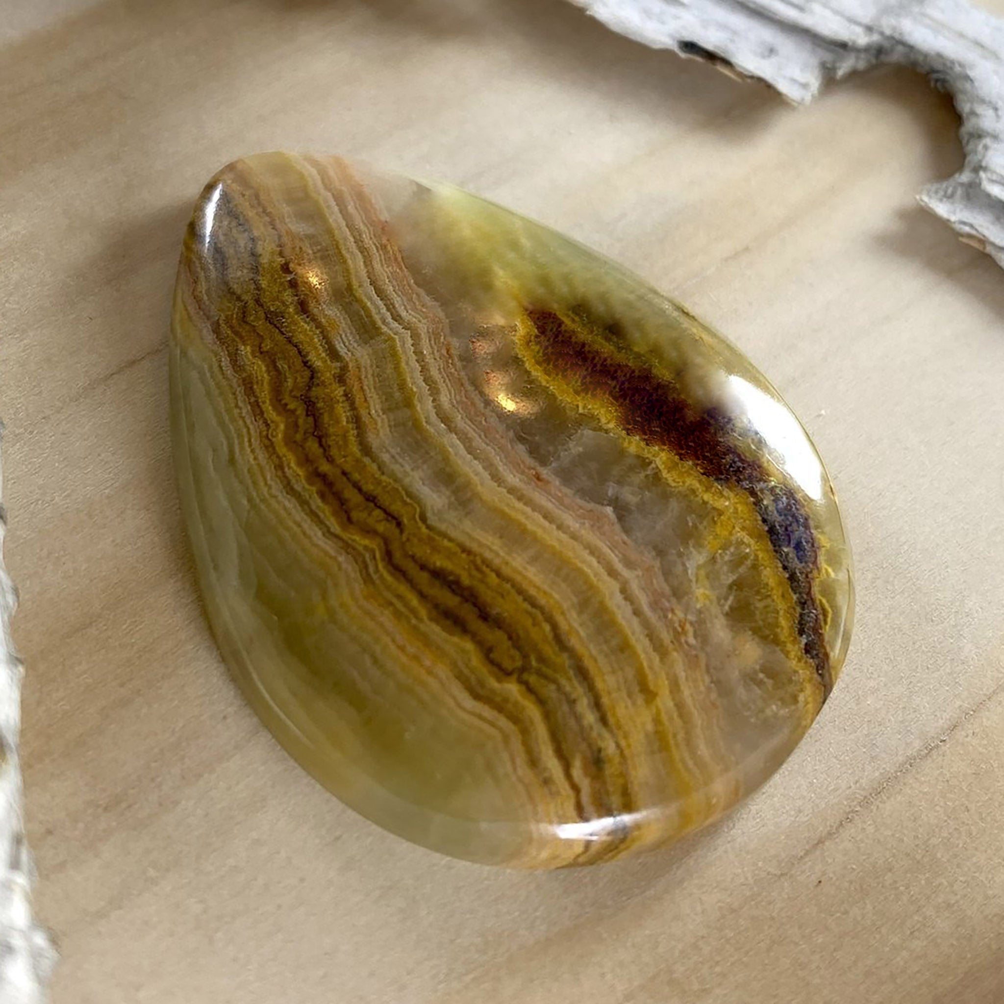 Pakistani Onyx - Stone Treasures by the Lake