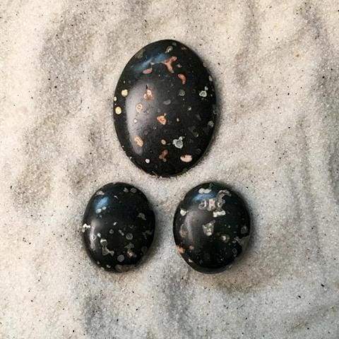Amygdaloidal Basalt - Stone Treasures by the Lake