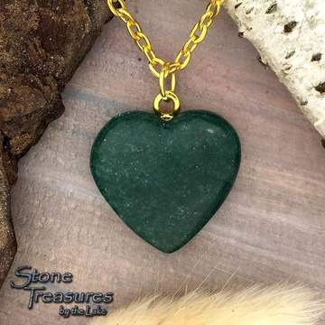 Aventurine - Stone Treasures by the Lake
