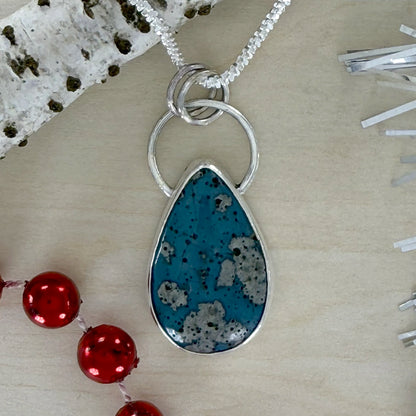 Leland Blue Pendant Necklace - Stone Treasures by the Lake