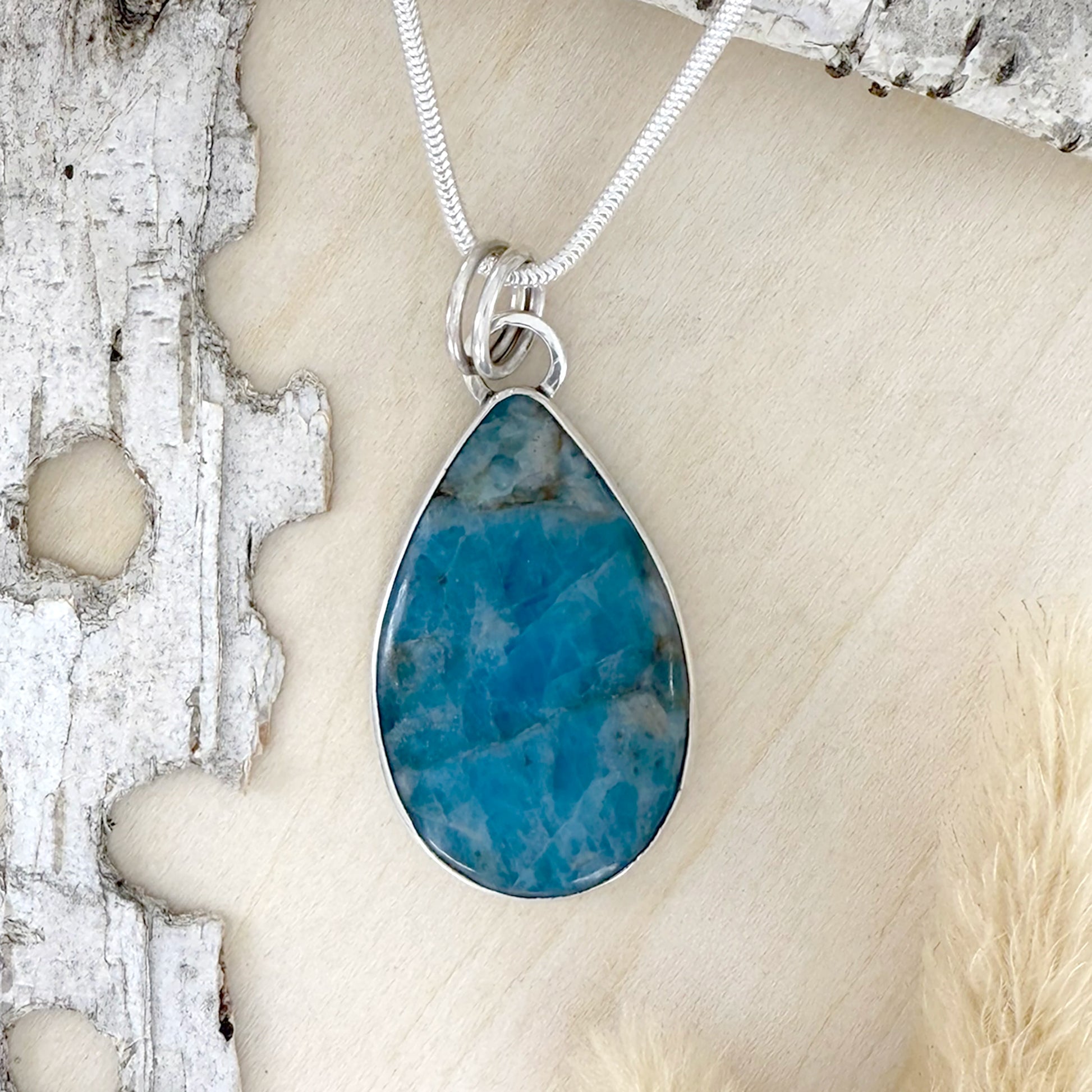 Apatite Pendant Necklace - Stone Treasures by the Lake