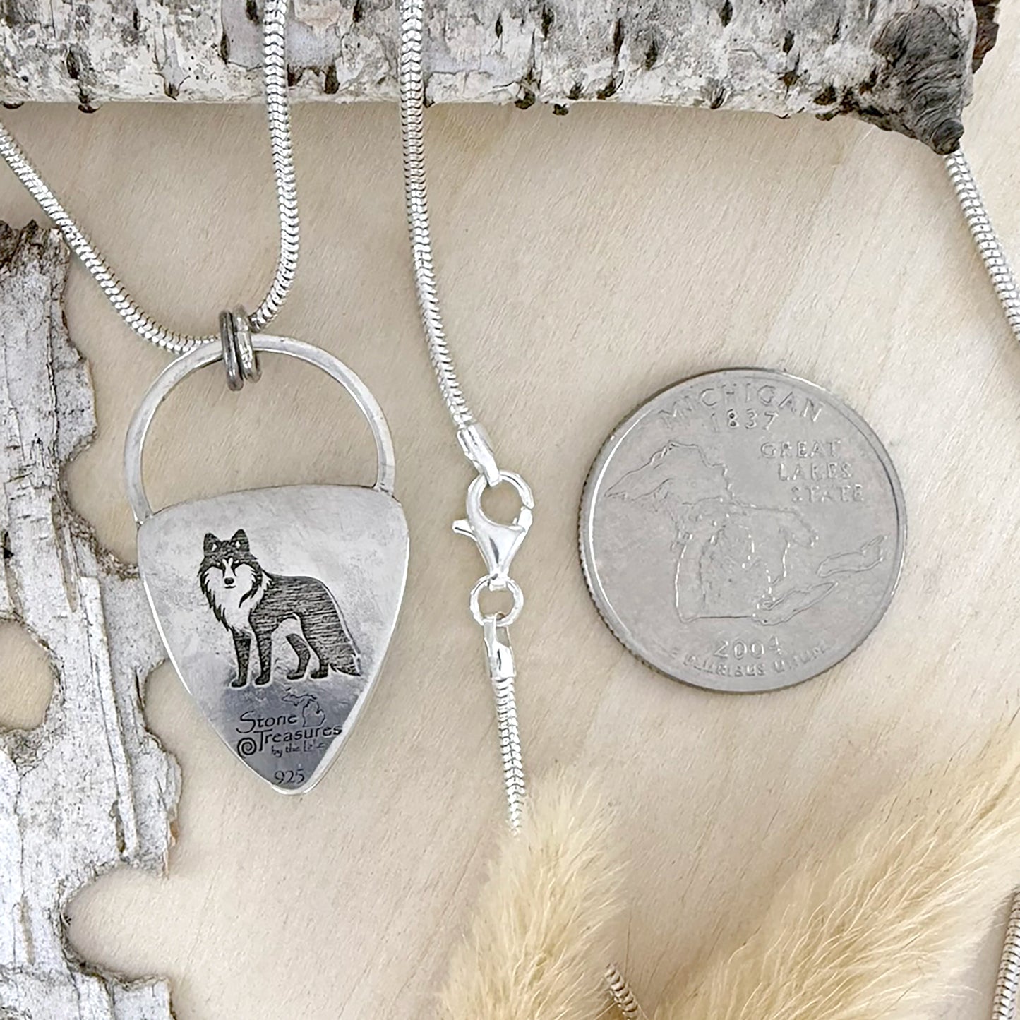 Labradorite with Wolf Design Pendant Necklace - Stone Treasures by the Lake