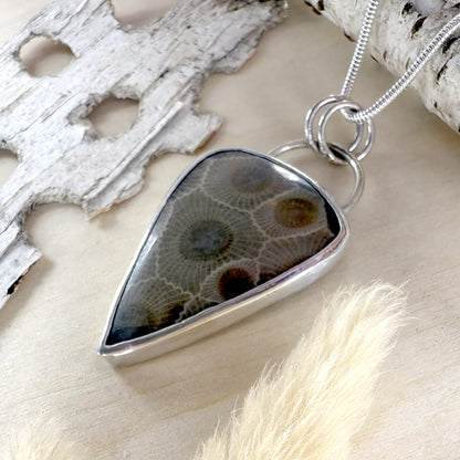 Petoskey Stone with Bear Engraving Pendant Necklace - Stone Treasures