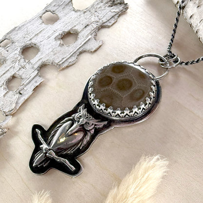 Petoskey Stone with Owl Pendant Necklace - Stone Treasures