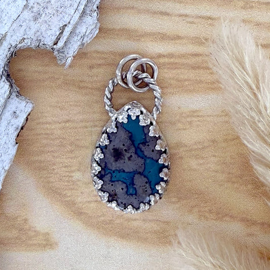 Leland Blue Pendant - Stone Treasures by the Lake