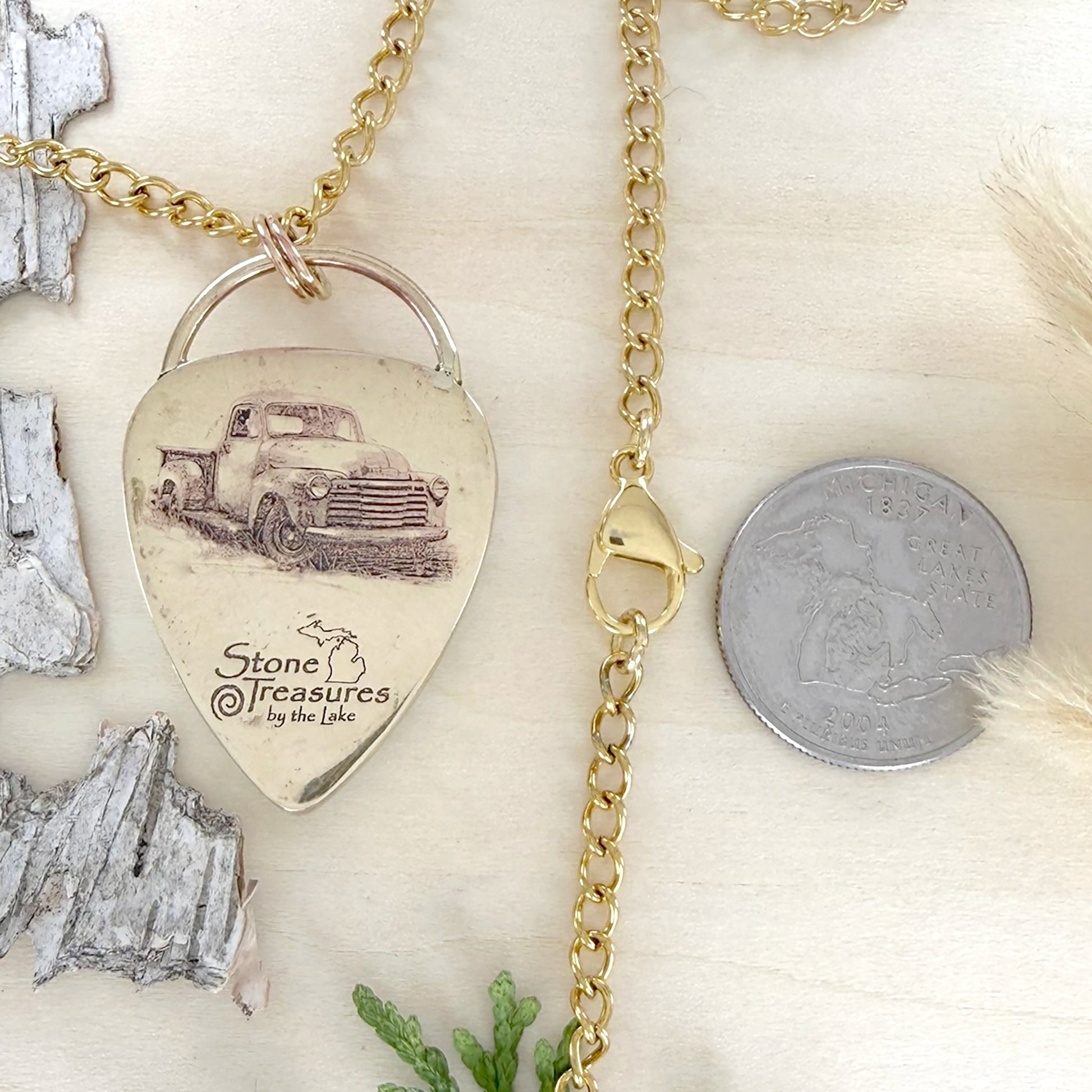 Epidote Pendant Necklace - Stone Treasures by the Lake