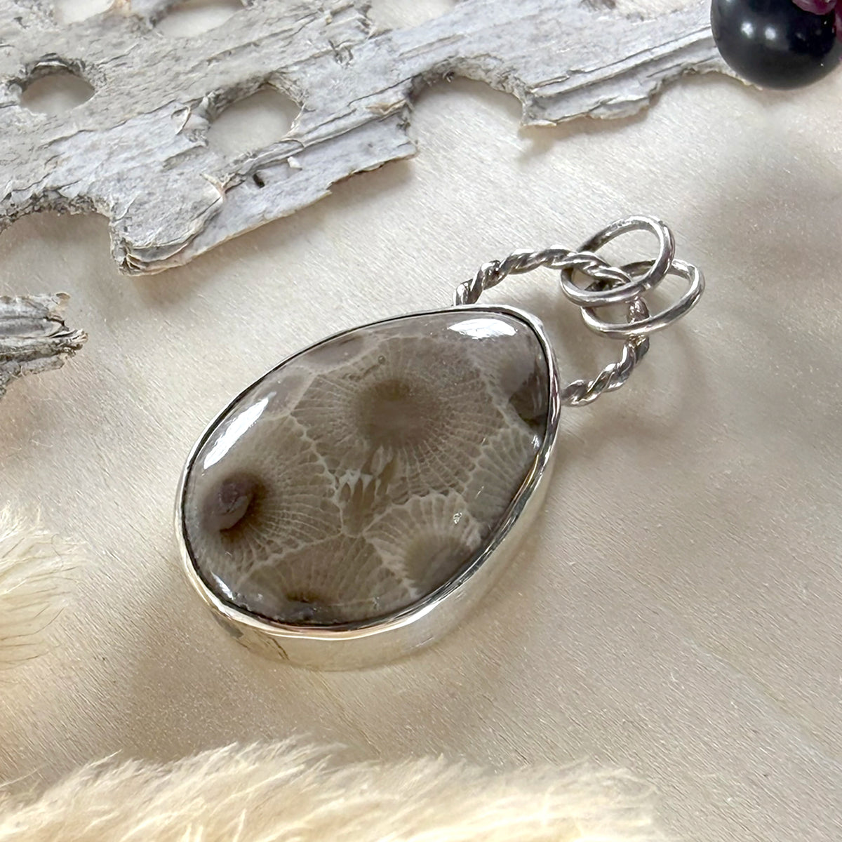 Handcrafted Sterling Silver Petoskey Stone Pendant – Michigan State Stone