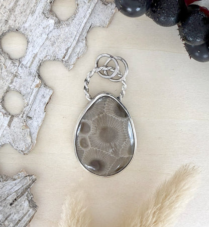 Handcrafted Sterling Silver Petoskey Stone Pendant – Michigan State Stone