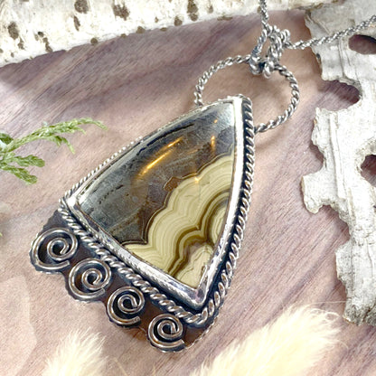 Schalenblende Pendant Necklace Front View II - Stone Treasures by the Lake
