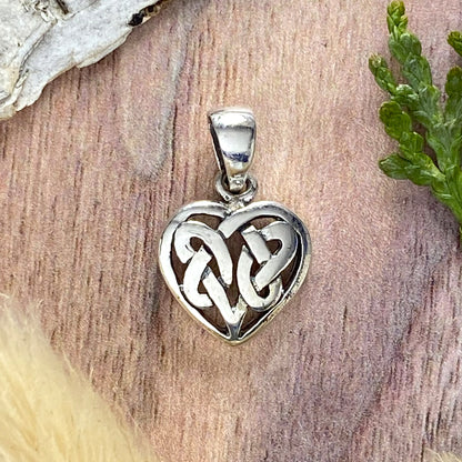 Sterling Silver Celtic Heart Pendant Front View - Stone Treasures by the Lake