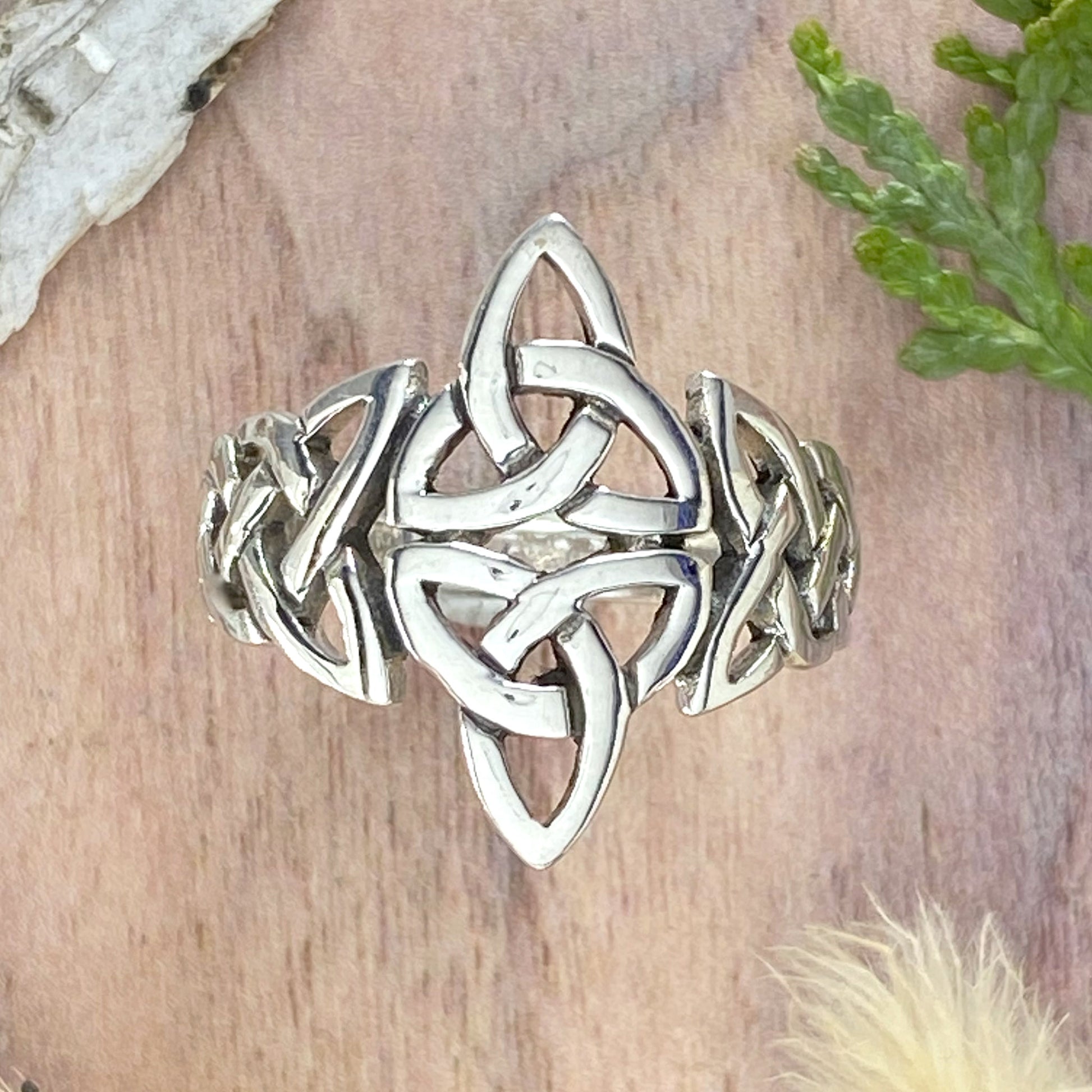 Sterling Silver Celtic Triquetras Ring Front View - Stone Treasures by the Lake
